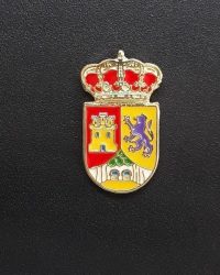 PIN ESCUDO SIERRA DE FUENTES