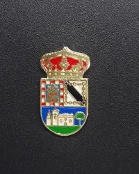 pin escudo candeleda