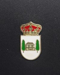 pin escudo casavieja