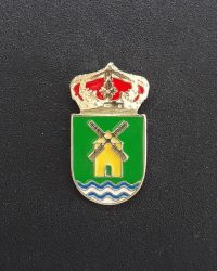 pin escudo mahora