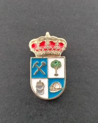 escudo la zarza-perrunal