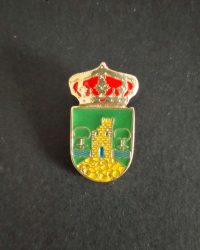 pin escudo abrucena