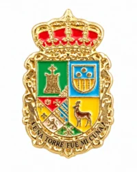 pin escudo alcaudete de la jara