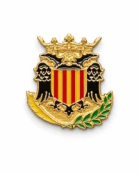 pin escudo almenar