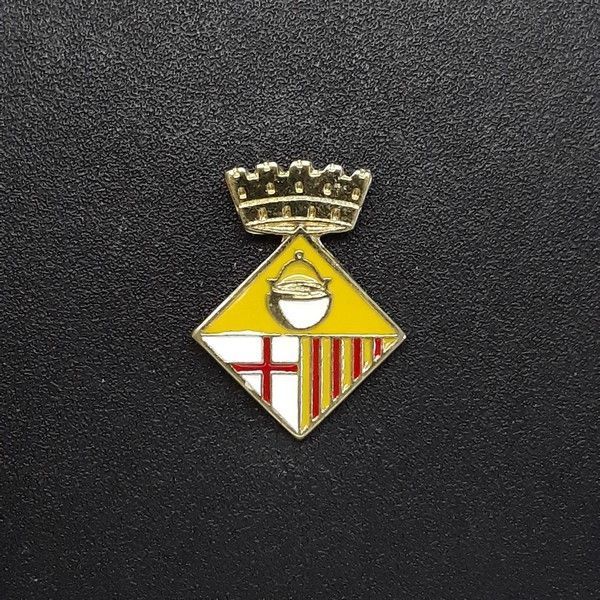 pin escudo caldes de montbui