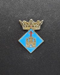 pin escudo callus