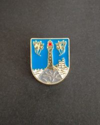 pin escudo camariñas