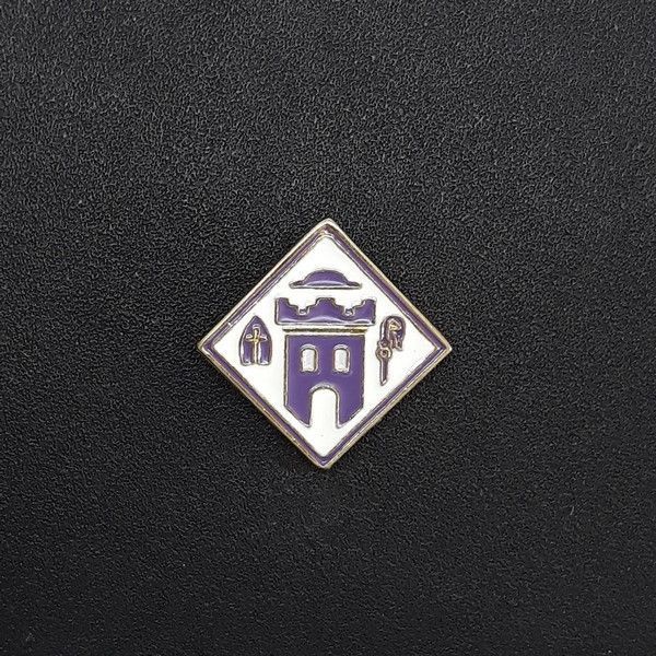 pin escudo castellbisbal