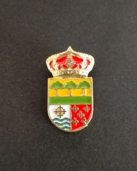 pin escudo cerdido