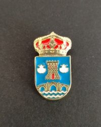 pin escudo coristanco