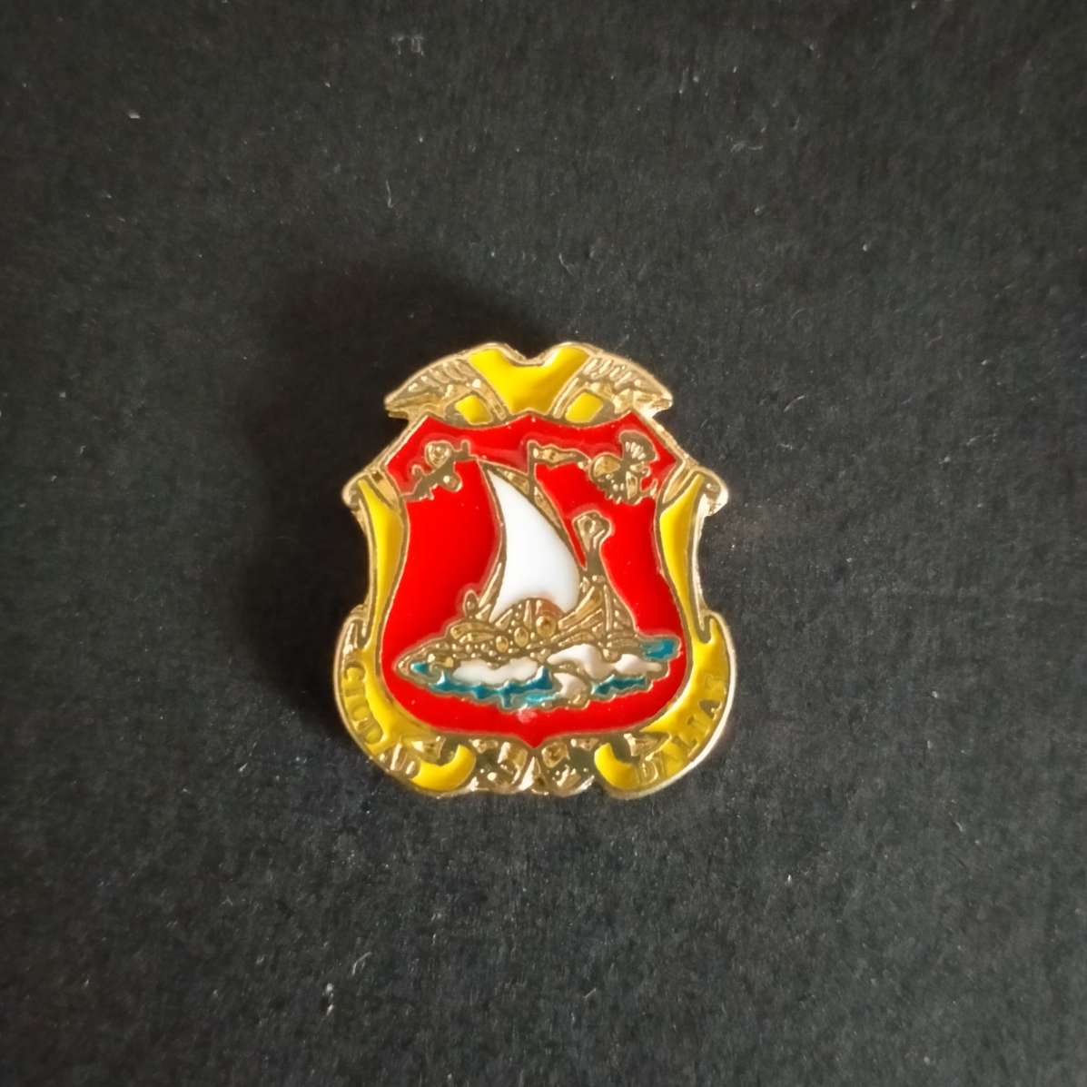 ESCUDO DALÍAS
