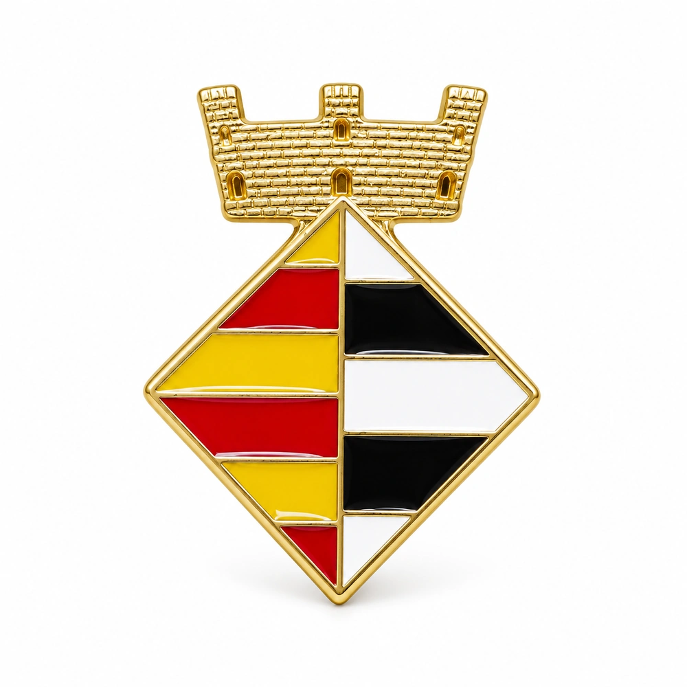 pin escudo fortia