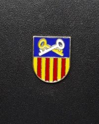 pin escudo gava