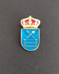 pin escudo mazaricos