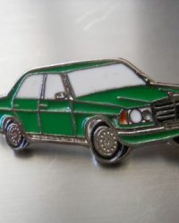 Pin Mercedes L 200