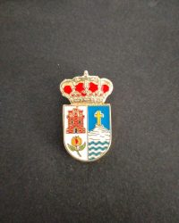 PIN ESCUDO NÍVAR