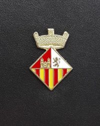 pin escudo olost