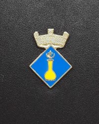 pin escudo el pla del penedes