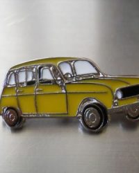 Pin Renault 4