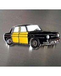 PIN TAXI RENAULT 8 BARCELONA