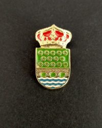 pin escudo santiso