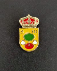 pin escudo toques