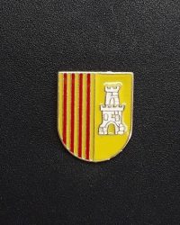 pin escudo torello